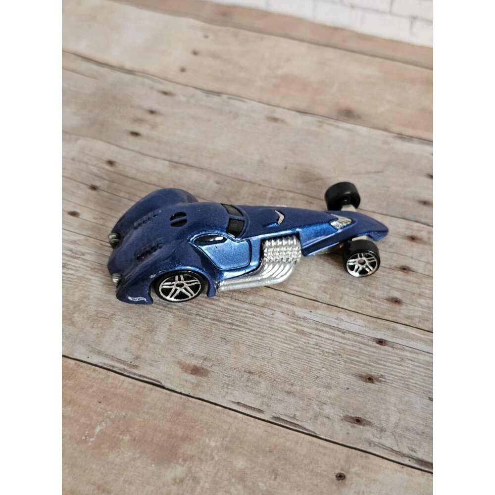 Hot Wheels Hammered Coupe Metallic Blue V12 Chrome Exhaust 2000 Design - Picture 3 of 7